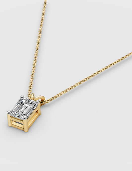 14K Solitaire Chain Pendant