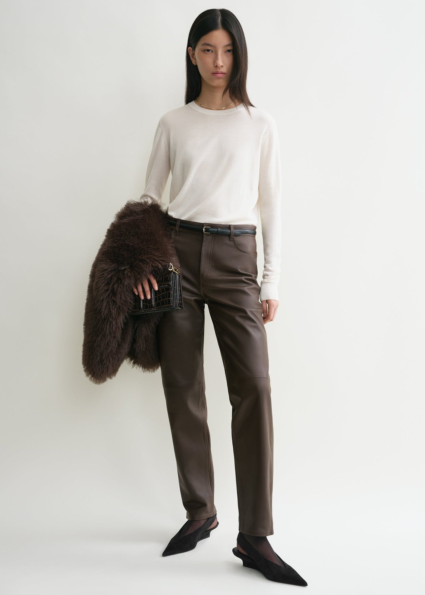 Fine Crew-neck Knit